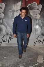 Salman Khan Promotes Jai Ho at Mehboob Studio in Mumbai on 23rd Jan 2014 (29)_52e208e5755ae.JPG