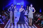  Model at Blenders Pride Bangalore Fashion Week 10th edition Day 1 in Bangalore on 23rd Jan 2014 (40)_52e3267a09637.JPG