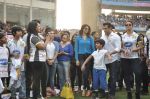 Salman Khan, Daisy Shah at CCL match in D Y Patil, Mumbai on 25th Jan 2014 (113)_52e4e36756960.JPG