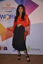 Shilpa Shetty at Worli Festival in RWITC, Mumbai on 25th Jan 2014 (31)_52e4deee42799.JPG