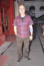 Anupam Kher at launch of book Lost in the Woods in Hamleys, Mumbai on 27th Jan 2014 (67)_52e7426a1dc5a.JPG