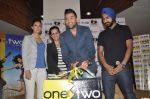 Abhay Deol, Preeti Desai at One by two merchandise launch in Inorbit, Malad on 28th Jan 2014 (43)_52e89a4b3206a.JPG