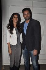 Abhay Deol, Preeti Desai at the screening of One by Two in Sunny Super Sound, Mumbai on 29th Jan 2014 (101)_52e9fcd3ebc04.JPG