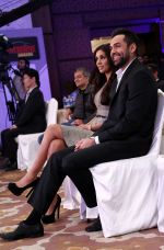 Abhay Deol and Preeti Desai during the CNBC TV18 Over Drive Awards in Mumbai on 30th Jan 2014 (3)_52ecc687ed7b7.jpg