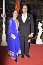 at Ahana Deol_s Wedding Reception in Mumbai on 2nd Feb 2014 (38)_52efa05f0c876.JPG