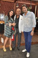 Naved jaffrey surprise birthday bash hosted by wife Sayeeda Jaffrey in Mangii Cafe, Mumbai on 3rd Feb 2014 (60)_52f084779d42b.JPG