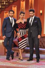 Priyanka Chopra, Ranveer Singh, Arjun Kapoor at Gunday promotions on the sets of Comedy Nights With Kapil in Mumbai on 4th Feb 2014 (61)_52f1c8b233801.JPG