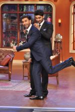 Ranveer Singh, Arjun Kapoor at Gunday promotions on the sets of Comedy Nights With Kapil in Mumbai on 4th Feb 2014 (61)_52f1c86b91b76.JPG