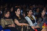 Madhoo at Manish malhotra show for save n empower the girl child cause by lilavati hospital in Mumbai on 5th Feb 2014(374)_52f3c5909ff75.JPG