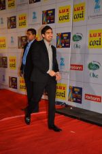 Ayan Mukerji at Zee Awards red carpet in Filmcity, Mumbai on 8th Feb 2014 (181)_52f77a87ca1ed.JPG