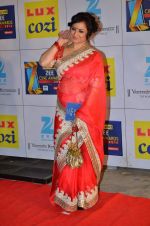 Divya Dutta at Zee Awards red carpet in Filmcity, Mumbai on 8th Feb 2014 (79)_52f77b0fbb850.JPG