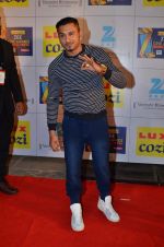 Honey Singh at Zee Awards red carpet in Filmcity, Mumbai on 8th Feb 2014 (334)_52f77c5dbd3e4.JPG