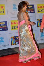 Priyanka Chopra at Zee Awards red carpet in Filmcity, Mumbai on 8th Feb 2014 (318)_52f77cdc09e09.JPG