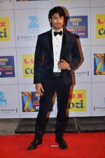 Vidyut Jamwal at Zee Awards red carpet in Filmcity, Mumbai on 8th Feb 2014 (12)_52f77e70afffd.JPG