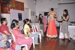 Alecia Raut at Kalaghoda bridal workshop with designer Amy in Fort, Mumbai on 9th Feb 2014 (35)_52f871a5b0b3a.JPG