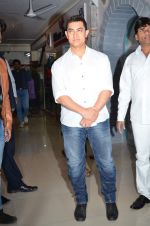 Aamir Khan at the launch of Sagar Movietone in Khar Gymkhana, Mumbai on 11th Feb 2014 (121)_52fb1d919924b.JPG