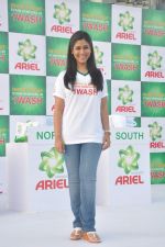 Sakshi Tanwar at Ariel world record attempt in Andheri Sports Complex, Mumbai on 11th Feb 2014 (1)_52fb171178bbd.JPG