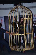 Sunny Leone at Ragini MMS 2 promotions in a bird cage in Infinity Mall, Mumbai on 12th Feb 2014 (123)_52fc871d14bac.JPG