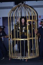 Sunny Leone at Ragini MMS 2 promotions in a bird cage in Infinity Mall, Mumbai on 12th Feb 2014 (126)_52fc871e35fd5.JPG