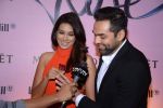 Abhay Deol, Preeti Desai at rose moet launch live feed from the event in Mumbai on 13th Feb 2014(104)_52fdf7d44ac47.JPG