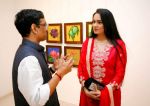 Bharat Tripathi & Padmini kolhapure1 at Bharat Tripathi_s Tirthankar exhibition in Mumbai on 13th Feb 2014_52fdb9fe77589.jpg