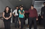 Kareena Kapoor, Karisma Kapoor, Randhir Kapoor, Saif Ali Khan at Randhir Kapoor_s private dinner on his bday in Hakkasan, Mumbai on 15th Feb 2014 (6)_53005d8353a11.JPG