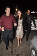 Kareena Kapoor, Randhir Kapoor at Randhir Kapoor_s private dinner on his bday in Hakkasan, Mumbai on 15th Feb 2014 (28)_53005d2e7106b.JPG
