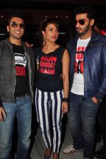 Priyanka Chopra, Ranveer Singh, Arjun Kapoor at  Gunday promotion at Getty cinema, bandra in 14th Feb 2014 (7)_530027b766638.JPG