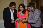 Shahrukh Khan, Madhuri Dixit, Yo Yo Honey Singh at Press Con in Malaysia for Temptation Reloaded 2014 on 14th Feb 2014 (2)_5300281db5c2e.JPG