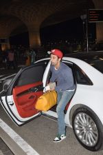 Ranbir Kapoor snapped at airport in Mumbai on 16th feb 2014 (22)_5301a5849375f.JPG
