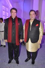 Randhir Kapoor, Rajiv Kapoor at Miraj Group_s Madan Paliwal_s daughter Devdhooti and Vikas Purohit_s reception in Udaipur on 18th Feb 2014 (143)_5305ca1f9394b.JPG