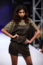 Model walks for Rocky S on day 2 of Bengal Fashion Week on 22nd Feb 2014 (65)_5309f59b1f735.jpg