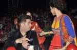 Kangana Ranaut at Queen promotion on India_s Got Talent in Filmcity, Mumbai on 23rd Feb 2014 (143)_530ae7a1bff65.JPG