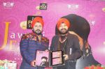 daler mehndi & jasbeer at the launch of Jawani Express Album in Mumbai on 25th Feb 2014_530de1b32e284.JPG
