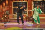 Varun Dhawan at the promotion of Main Tera Hero on the sets of Comedy Nights with Kapil in Filmcity, Mumbai on 28th Feb 2014 (149)_53119036c64e0.JPG