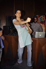 Kangana Ranaut goes clubbing to promote Queen in Mumbai on 1st March 2014 (37)_5312a299361d2.JPG