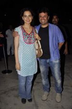 Kangana Ranaut, Vikas Bahl goes clubbing to promote Queen in Mumbai on 1st March 2014 (81)_5312a2a617d15.JPG