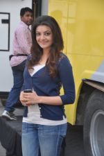Kajal Aggarwal snapped at Colgate Ad shoot in Mumbai on 6th March 2014 (21)_5319a7eace2e0.JPG
