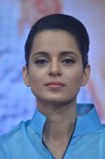 Kangana Ranaut at Queen Promotions in Prabhadevi, Mumbai on 7th March 2014 (35)_531a833a0617d.JPG