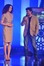 Kangana Ranaut, Vikas Bahl at Foodie Awards 2014 in ITC Grand Maratha, Mumbai on 10th March 2014 (99)_531eb3afeb521.JPG