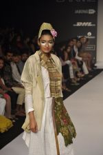 Model walk for N and S Gaia Show at LFW 2014 Day 3 in Grand Hyatt, Mumbai on 14th March 2014 (53)_5322e40ac8013.JPG