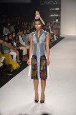Model walk for N and S Gaia Show at LFW 2014 Day 3 in Grand Hyatt, Mumbai on 14th March 2014 (65)_5322e40f8767a.JPG