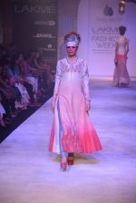 Model walk for Anju Modi Show at LFW 2014 Day 4 in Grand Hyatt, Mumbai on 15th March 2014 (45)_53259aeac6112.JPG