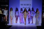 Sonal Chauhan walk for SS Surya Show at LFW 2014 Day 5 in Grand Hyatt, Mumbai on 16th March 2014 (31)_5326d0a0e320f.JPG