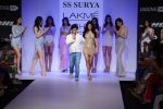 Sonal Chauhan walk for SS Surya Show at LFW 2014 Day 5 in Grand Hyatt, Mumbai on 16th March 2014 (34)_5326d0a1e2c09.JPG