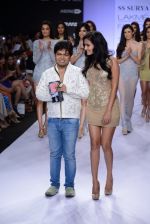 Sonal Chauhan walk for SS Surya Show at LFW 2014 Day 5 in Grand Hyatt, Mumbai on 16th March 2014 (45)_5326d0a60900e.JPG