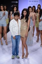 Sonal Chauhan walk for SS Surya Show at LFW 2014 Day 5 in Grand Hyatt, Mumbai on 16th March 2014 (52)_5326d0a83a832.JPG