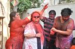 Bappi Lahiri Holi Celebrations in Mumbai on 17th March 2014 (17)_5327e4085e6f3.JPG