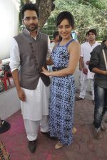 Neha Sharma and Jackky Bhagnani promote Youngistaan on the sets of Nandini in Mira Road, Mumbai on 18th March 2014 (94)_532926148a770.JPG