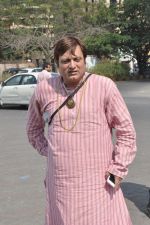 Manoj Joshi at Hume Toh Loot Liya on location in Andheri, Mumbai on 20th March 2014 (53)_532c2614ba132.JPG